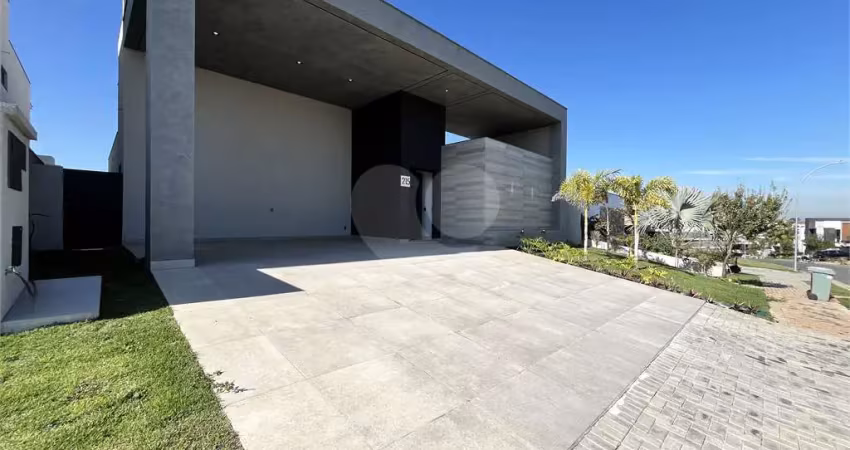 Casa  à venda com 4 quartos, sendo 4 suítes,  no condomínio alphaville nova esplanada 3, votorantim - sp