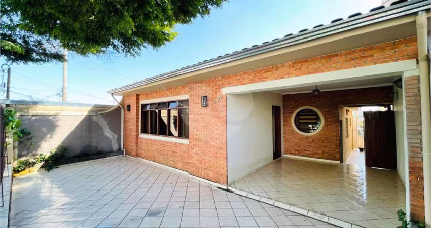 Casa com 4 quartos à venda em Jardim Vera Cruz - SP