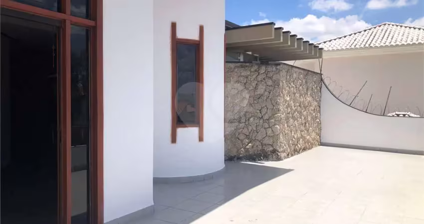 Sobrado com 3 quartos à venda em Vila Trujillo - SP
