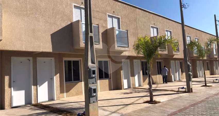 Condomínio à venda em Vila Mineirão - SP