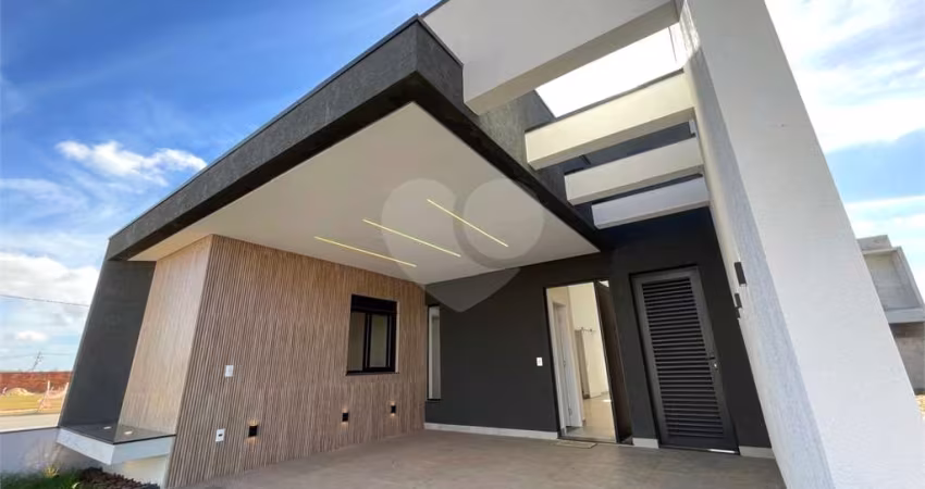 Condomínio com 3 quartos à venda em Wanel Ville - SP