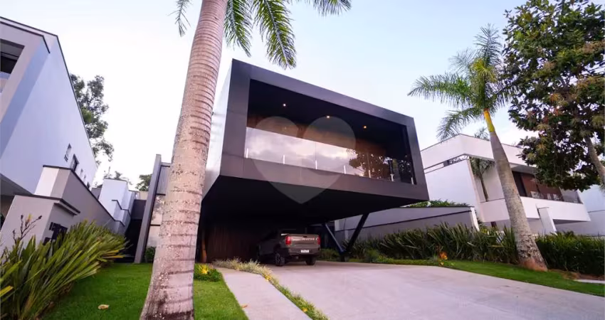 Casa  à venda com 3 quartos, sendo 3 suítes,  no condomínio alphaville nova esplanada 2, votorantim - sp