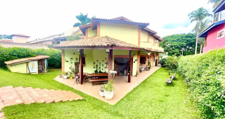 Condomínio com 4 quartos à venda em Vivendas Do Lago - SP