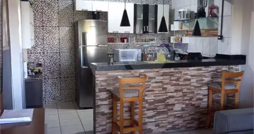 Prédio inteiro à venda em Jardim Maria Eugênia - SP
