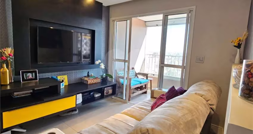 Apartamento com 3 quartos à venda em Além Ponte - SP