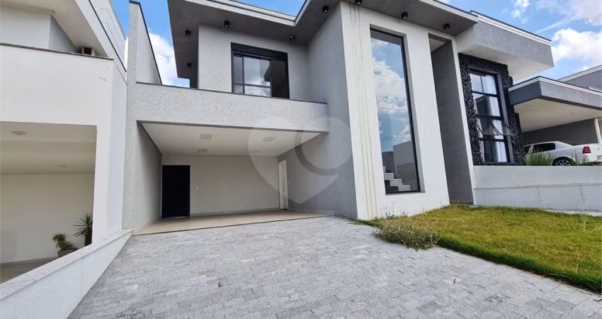 Condomínio com 3 quartos à venda em Cajuru Do Sul - SP