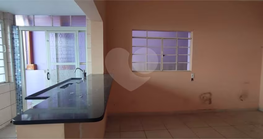 Casa com 2 quartos à venda em Jardim Guaíba - SP