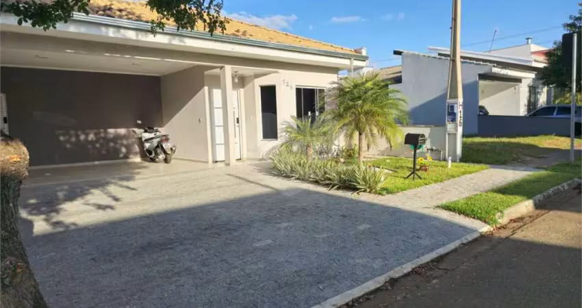 Condomínio com 3 quartos à venda em Zona Industrial - SP
