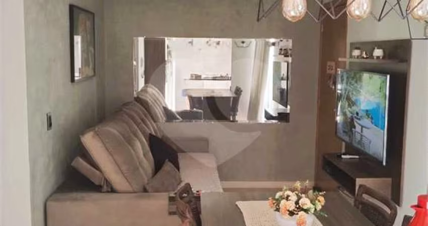 Apartamento com 2 quartos à venda ou para locação em Caguassu - SP