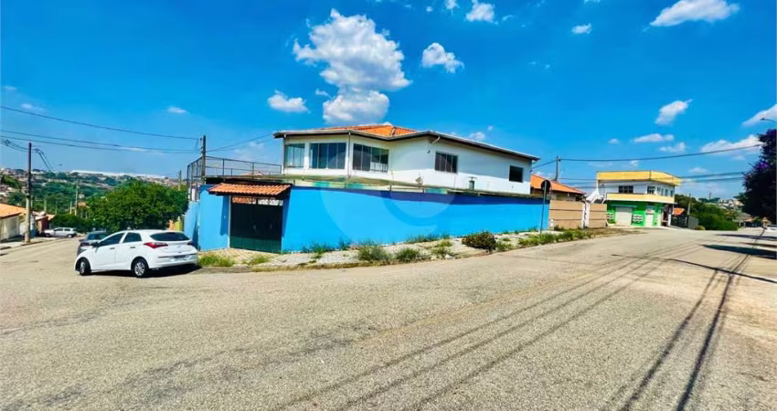 Salão Comercial à venda ou para locação em Jardim Wanel Ville V - SP