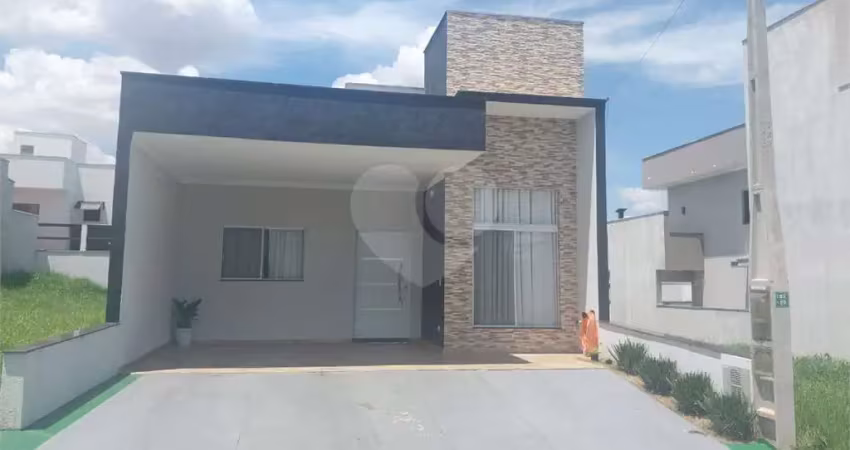 Condomínio com 2 quartos à venda em Horto Florestal - SP