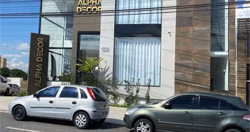 Prédio inteiro para locação em Parque Bela Vista - SP