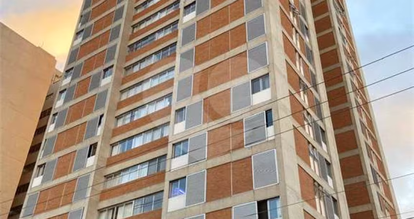 Apartamento com 3 quartos à venda em Centro - SP
