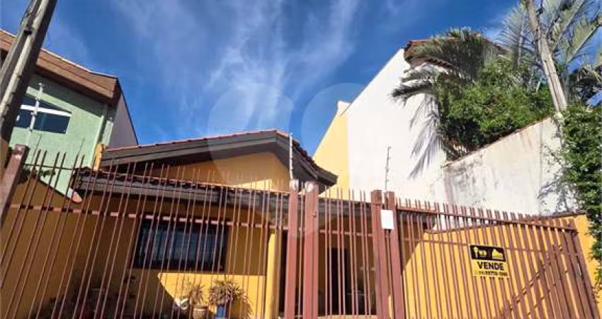 Casa com 3 quartos à venda em Wanel Ville - SP