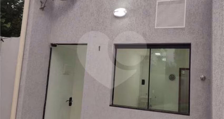 Condomínio com 1 quartos à venda em Lopes De Oliveira - SP