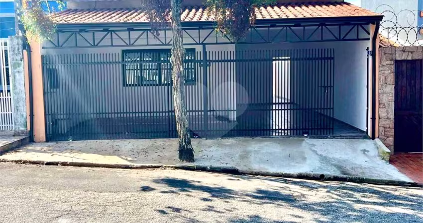 Casa térrea com 3 quartos à venda em Central Parque Sorocaba - SP