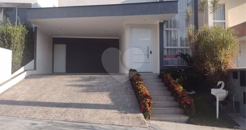 Condomínio com 3 quartos para locação em Wanel Ville - SP