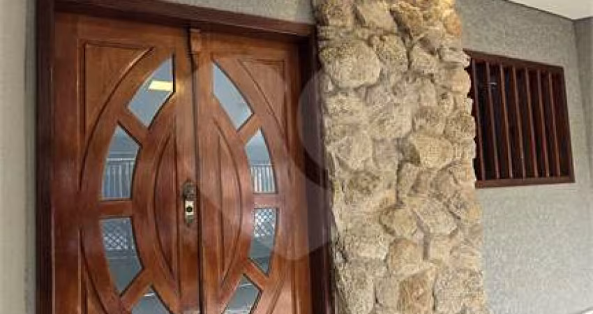 Casa com 3 quartos à venda em Jardim Amalia - SP