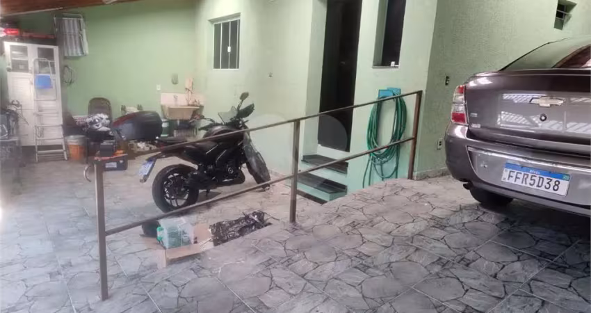 Casa com 3 quartos à venda na Maria Aparecida Brunetti, Vila Haro, Sorocaba
