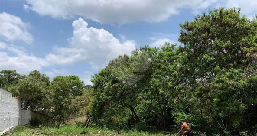 Terreno à venda na Dos Lírios, Jardim Simus, Sorocaba