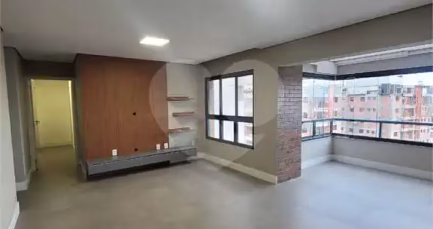 Apartamento com 3 quartos à venda em Parque Campolim - SP