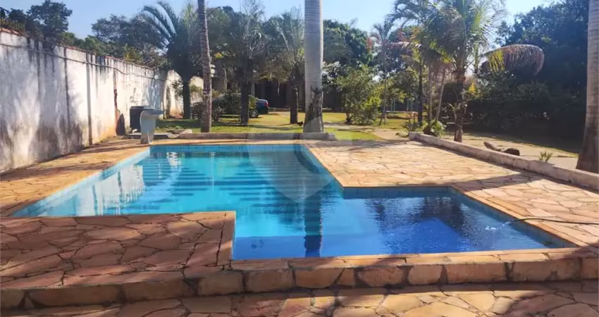 Chácara à venda com 6 quartos, sendo 3 suítes,  em jardim alvorada (george oetterer), iperó - sp