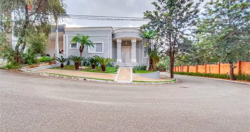 Casa  à venda com 3 quartos, sendo 3 suítes,  no condomínio belvedere 2, votorantim - sp