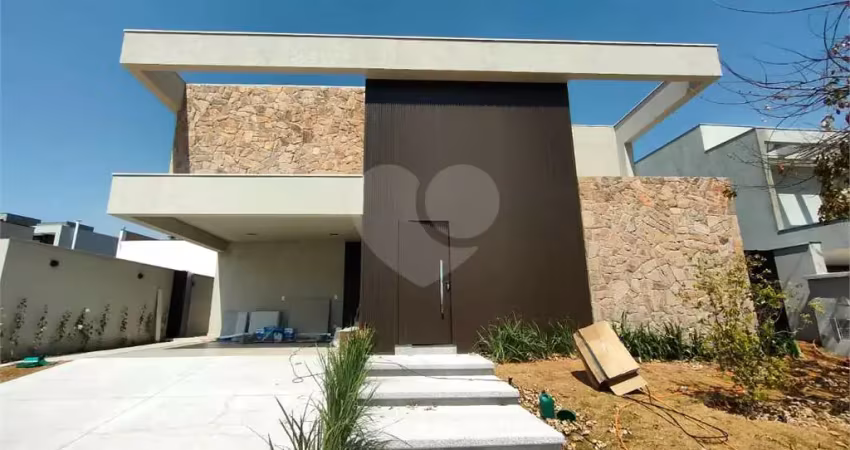 Casa  à venda com 3 quartos, sendo 3 suítes,  no condomínio alphaville nova esplanada 4, votorantim - sp