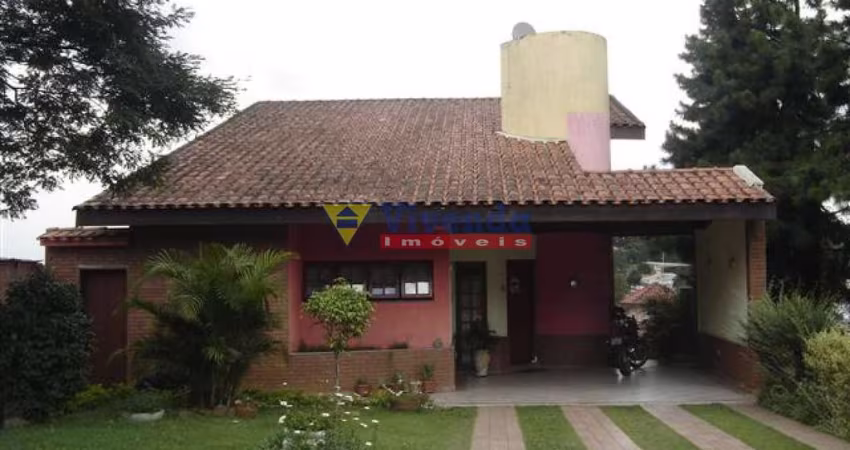 CASA A VENDA EM ALDEIA DA SERRA