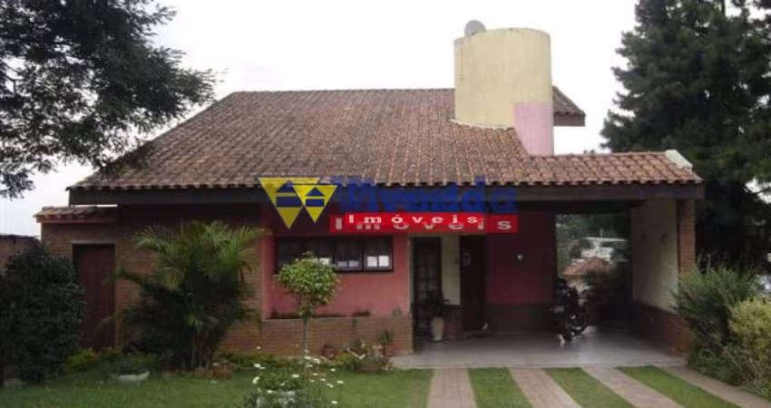 CASA EM ALDEIA DA SERRA, MORADA DOS PINHEIROS
