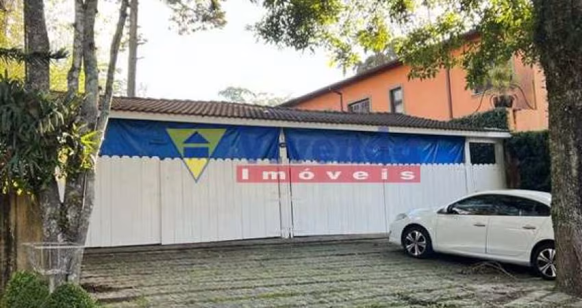 Casa à venda em Aldeia da Serra