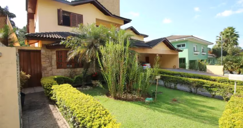 BELÍSSIMA CASA A VENDA EM ALDEIA DA SERRA