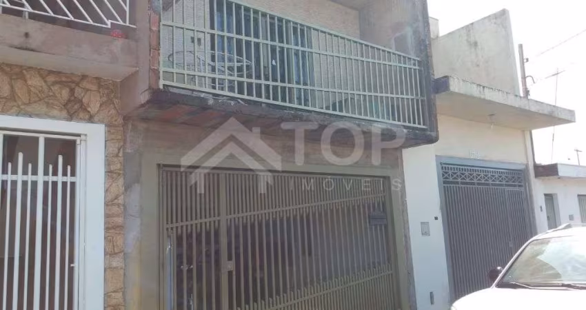 Casa de dois pavimentos