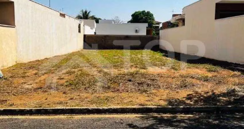 Terreno em condomínio fechado à venda no Residencial Samambaia, São Carlos 