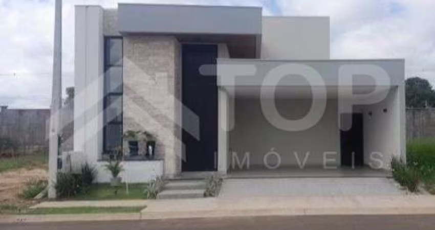 Excelente casa no Res. Villeneuve com 3 dormitórios com suíte