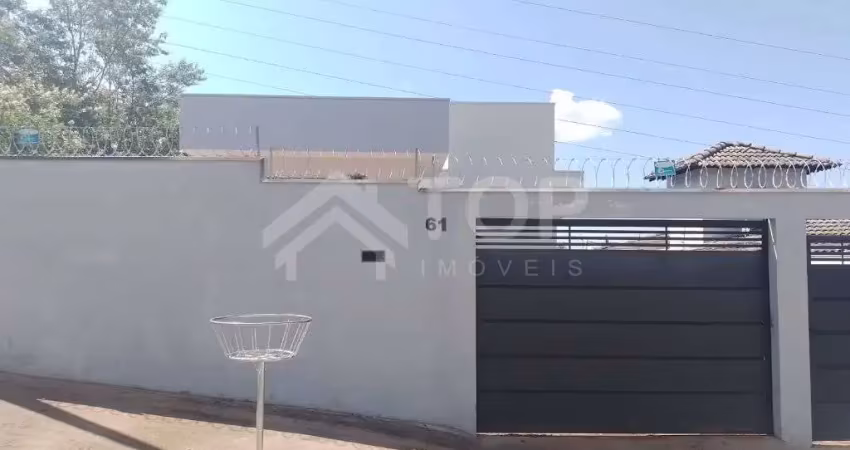 Excelente casa de 2 dormitorios com 1 suite no jardim das torres