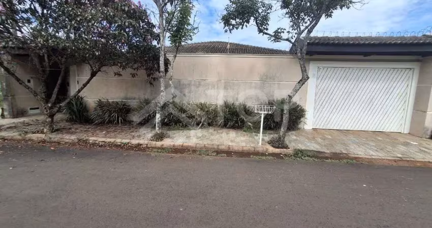 Linda casa no bairro Santa Monica, com 4 dormitorios, sendo 3 suites