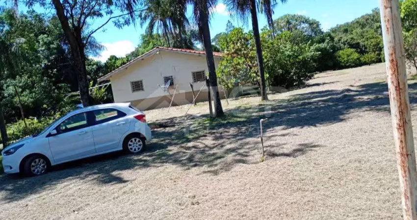 Excelente casa na Rod. SP KM 252 sentido Ribeirao Preto