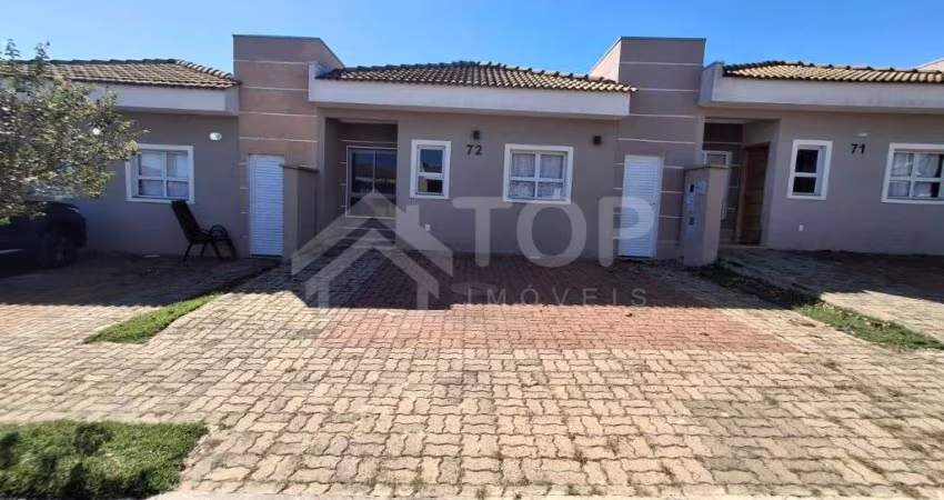 Linda casa de 3 dormitórios com 1 suíte no Res. Recanto do Bosque
