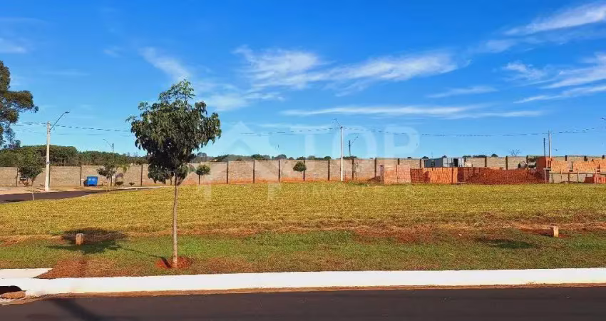 Terreno em condomínio fechado à venda no Residencial Samambaia, São Carlos 