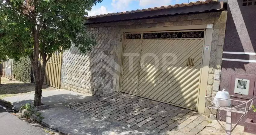 Excelente casa  de  3 dormitorios com 1 suite no bairro Cidade Aracy II