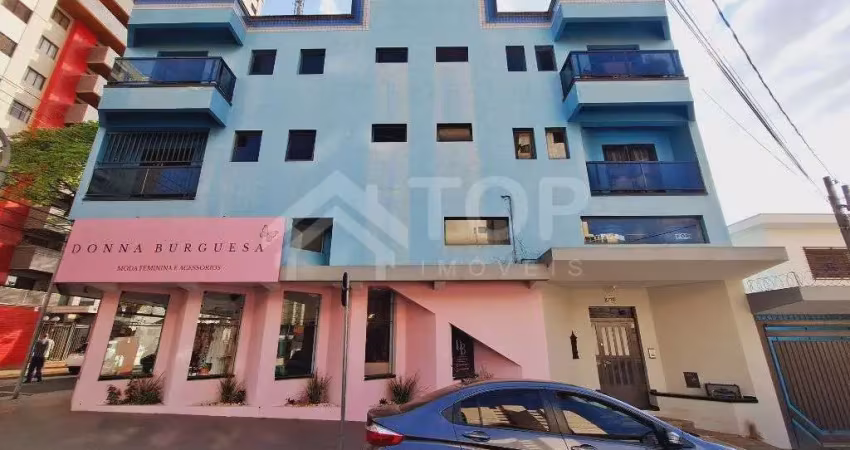 Apartamento com 3 quartos para alugar no Centro, São Carlos 