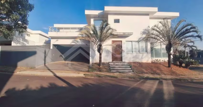 Lindo sobrado  com 4 suites, piscina e varanda ampla