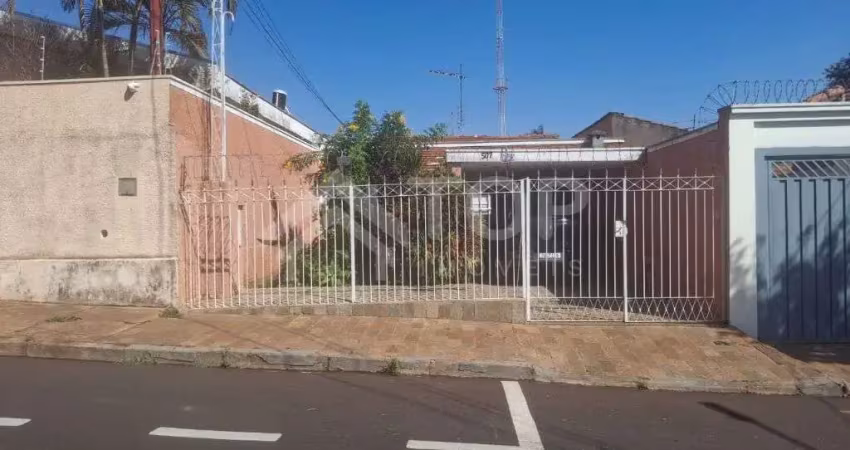 Excelente casa de 2 dormitorios no centro da cidade