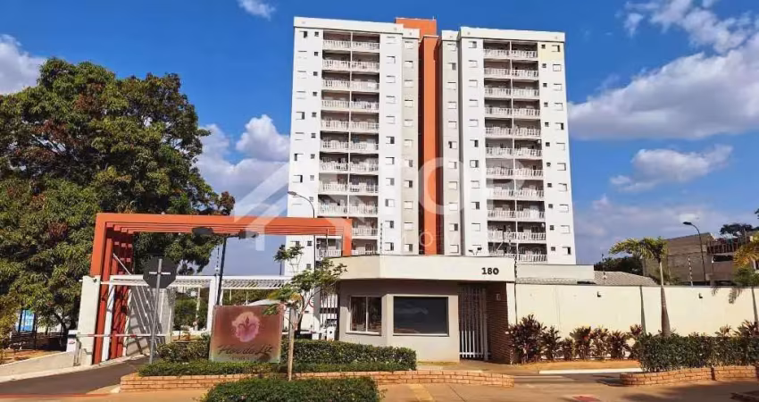Excelente apartamento de 2 dormitorios  do ed. flor de liz