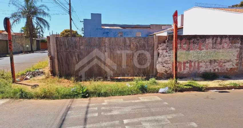 Terreno à venda na Vila São José, São Carlos 