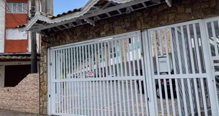 LINDO SOBRADO  EM CONDOMÍNIO - FORTE