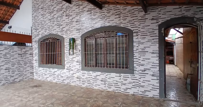Linda casa geminada com 02 dormitórios no bairro tupi- lado praia -