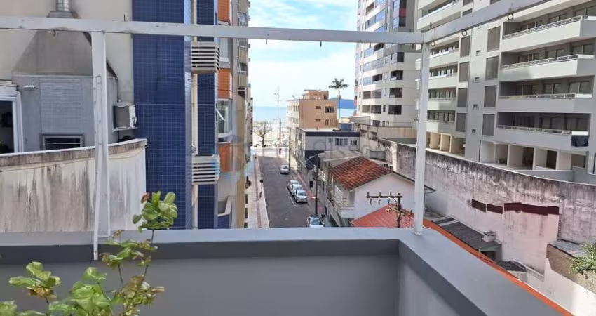 LOCAÇÃO TEMPORADA - Apartamento Com área externa