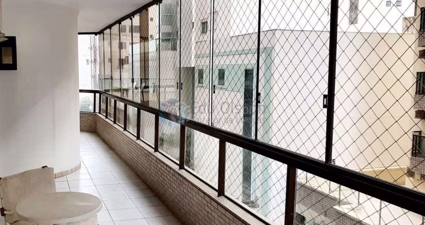 Apartamento à venda no bairro Centro em Balneário Camboriú/SC